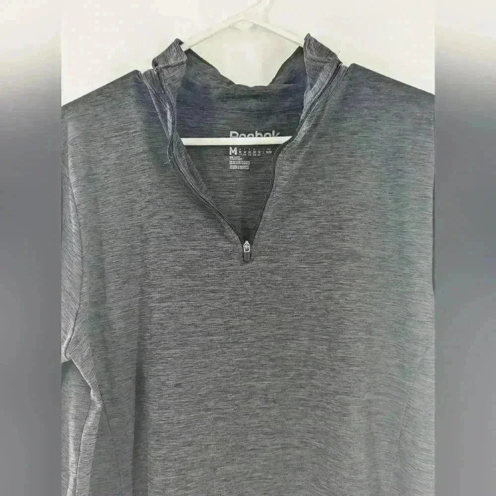 Reebok Men's Medium Mock Neck Charcoal Gray Small Zip Thumb Hole pullover - Picture 3 of 9